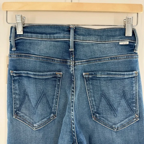 NWT MOTHER The Insider Crop Step Fray Work Hard Play Hard Size 26 - Picture 6 of 14